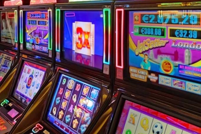 Slot machines 695652